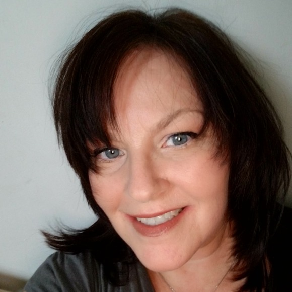 Meet your Posher, Margi - Picture 1 of 1